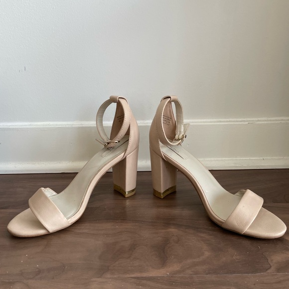 Aldo Ankle Strap Heels - Picture 2 of 11